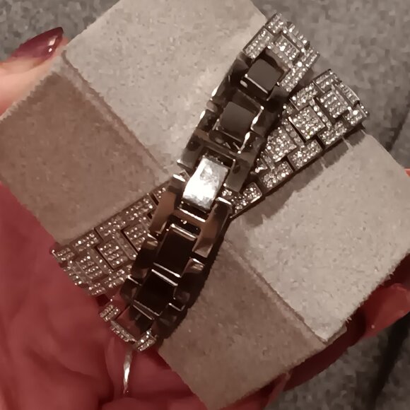 Michael kors watch - Picture 3 of 8